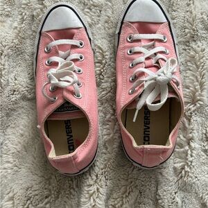 Pink converse